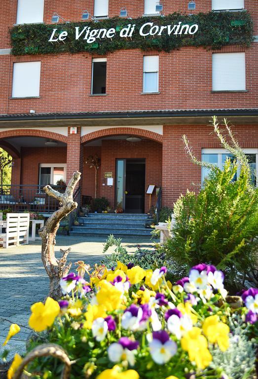 Hotel Le Vigne Di Corvino Casteggio Exterior foto
